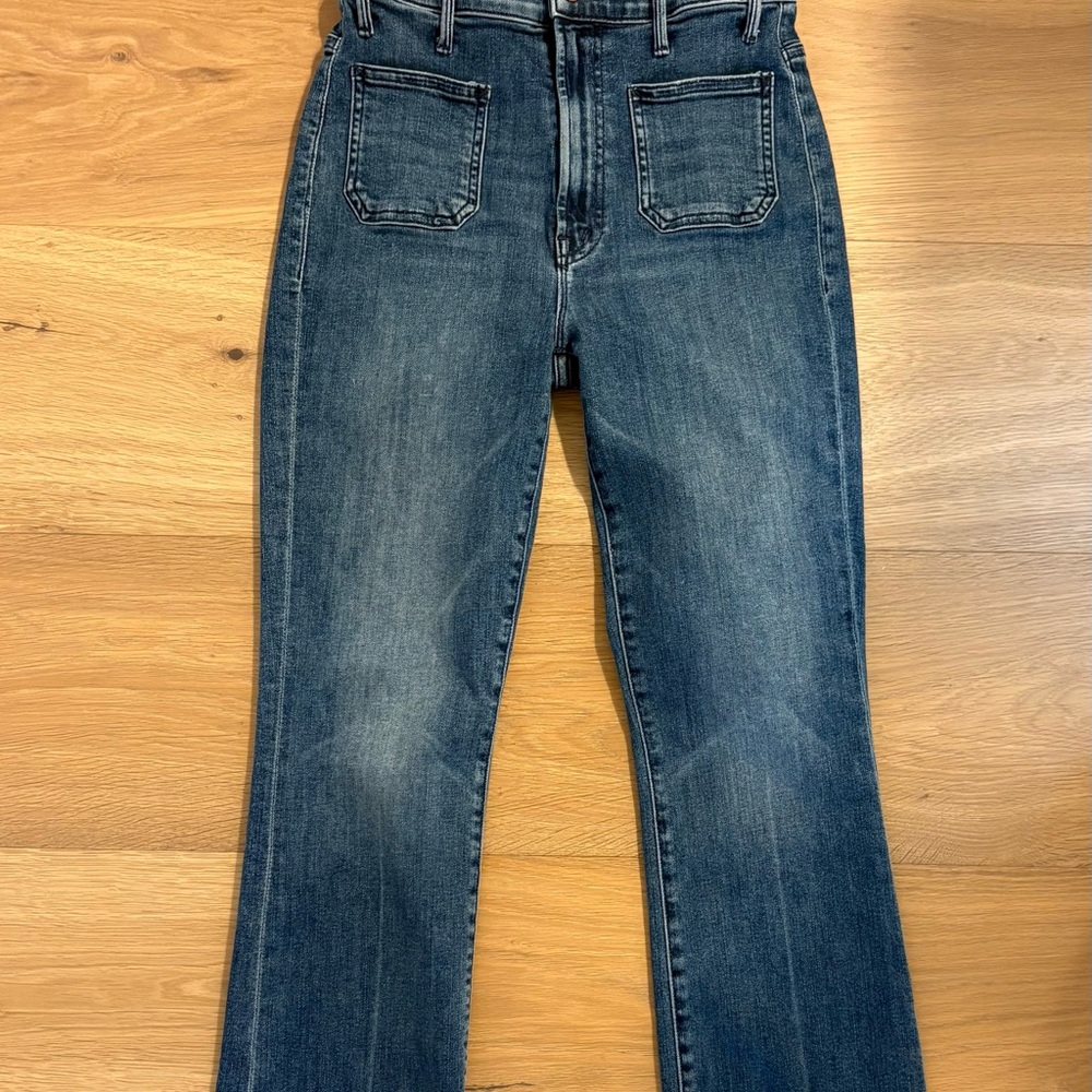 Mother Hustler Patch Pocket Ankle Fray, 25, out for the evening wash